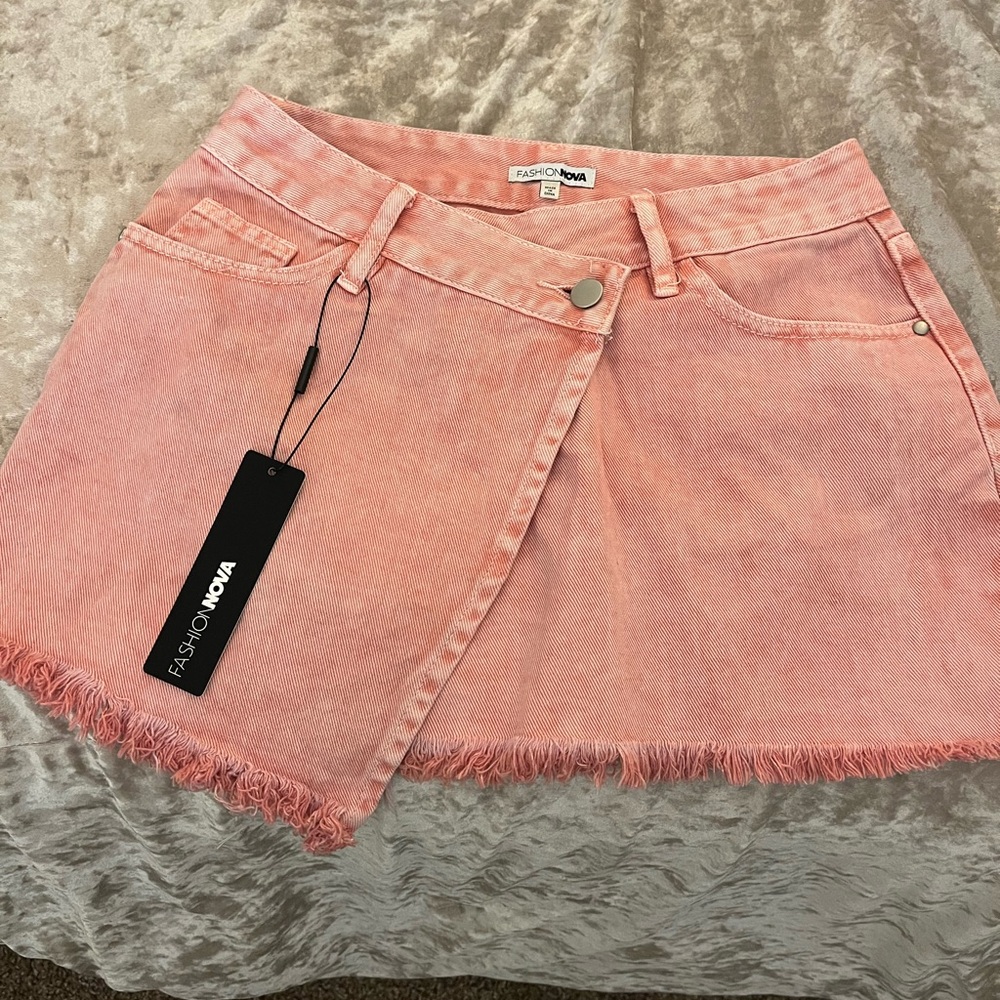 Fashion Nova Pink Skirt